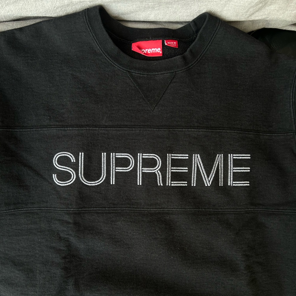 Supreme Sweatshirt